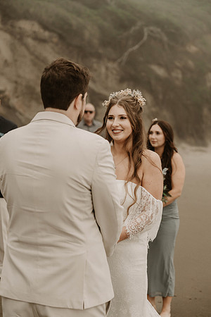 Madeline-Sean-Elopement-Fogarty-Creek-Depoe-Bay-oregon-Photos (17 of 122)