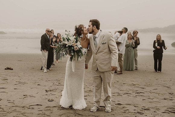 Madeline-Sean-Elopement-Fogarty-Creek-Depoe-Bay-oregon-Photos (27 of 122)