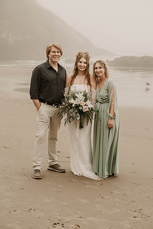 Madeline-Sean-Elopement-Fogarty-Creek-Depoe-Bay-oregon-Photos (63 of 122)