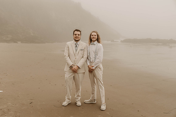 Madeline-Sean-Elopement-Fogarty-Creek-Depoe-Bay-oregon-Photos (74 of 122)