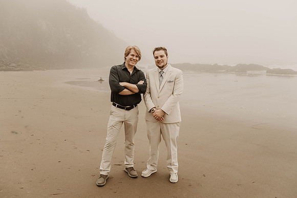 Madeline-Sean-Elopement-Fogarty-Creek-Depoe-Bay-oregon-Photos (76 of 122)
