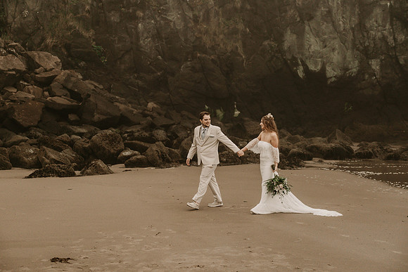 Madeline-Sean-Elopement-Fogarty-Creek-Depoe-Bay-oregon-Photos (107 of 122)