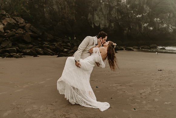 Madeline-Sean-Elopement-Fogarty-Creek-Depoe-Bay-oregon-Photos (110 of 122)