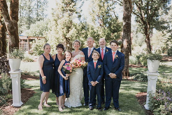 Derrick-Kenzie-Navarra-Gardens-Willamina-Oregon-Wedding-Photos (162 of 436)