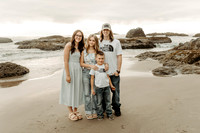Meghan-Family Photos-Lincoln-CityOregon-2025 (17 of 50)