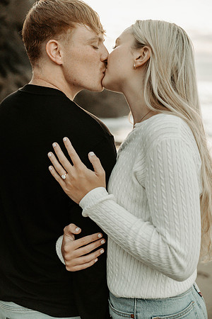 Javen-Aliyah-Oregon-Engagement-Photos-Depoe-Bay (18 of 59)