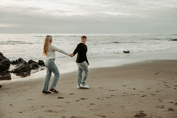 Javen-Aliyah-Oregon-Engagement-Photos-Depoe-Bay (21 of 59)