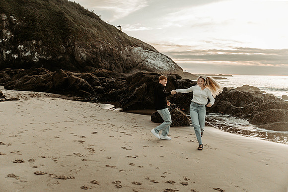 Javen-Aliyah-Oregon-Engagement-Photos-Depoe-Bay (23 of 59)