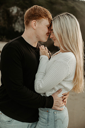 Javen-Aliyah-Oregon-Engagement-Photos-Depoe-Bay (28 of 59)