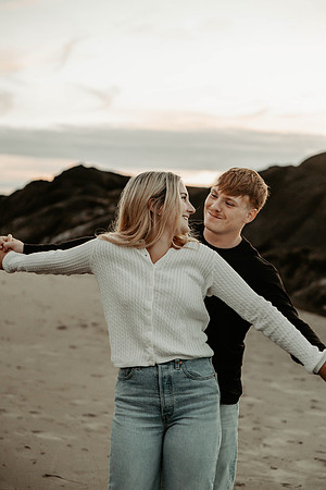 Javen-Aliyah-Oregon-Engagement-Photos-Depoe-Bay (39 of 59)