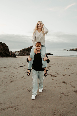 Javen-Aliyah-Oregon-Engagement-Photos-Depoe-Bay (42 of 59)