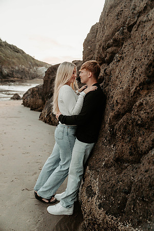Javen-Aliyah-Oregon-Engagement-Photos-Depoe-Bay (45 of 59)