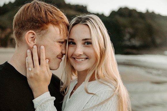 Javen-Aliyah-Oregon-Engagement-Photos-Depoe-Bay (58 of 59)