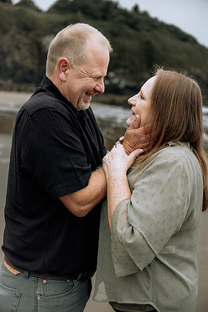 Scott-Linda-Depoe-bay-Oregon-Engagement-Photos (33 of 93)