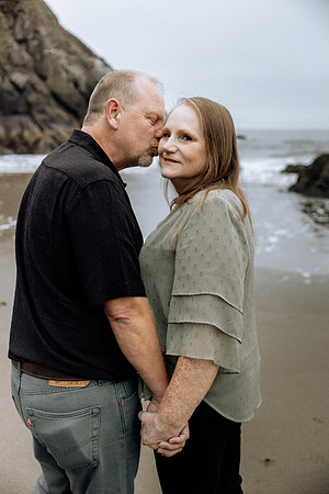 Scott-Linda-Depoe-bay-Oregon-Engagement-Photos (64 of 93)