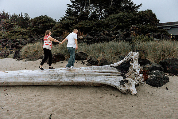 Scott-Linda-Depoe-bay-Oregon-Engagement-Photos (86 of 93)