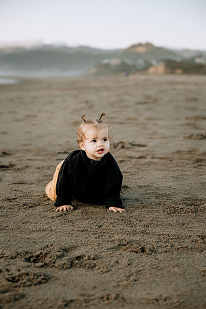 Charlotte-Family-Photos-Lincoln-City-2025 (14 of 24)