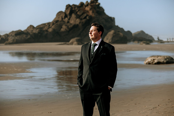 Les-Ashley-Depoe-Bay-Elopement-Photos (43 of 166)
