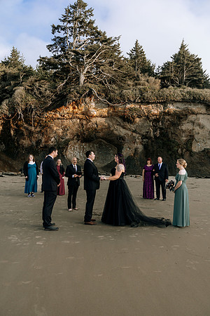 Les-Ashley-Depoe-Bay-Elopement-Photos (53 of 166)