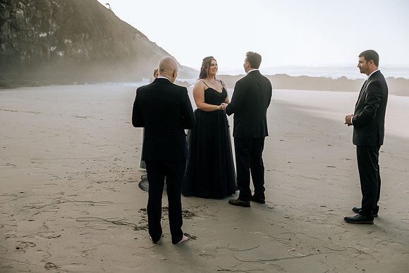Les-Ashley-Depoe-Bay-Elopement-Photos (60 of 166)