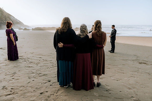 Les-Ashley-Depoe-Bay-Elopement-Photos (59 of 166)