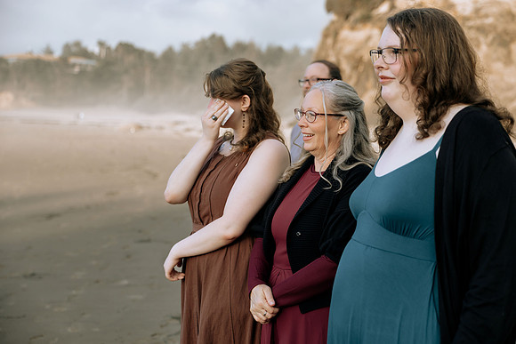 Les-Ashley-Depoe-Bay-Elopement-Photos (64 of 166)