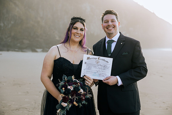 Les-Ashley-Depoe-Bay-Elopement-Photos (73 of 166)