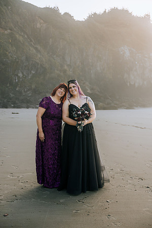 Les-Ashley-Depoe-Bay-Elopement-Photos (78 of 166)