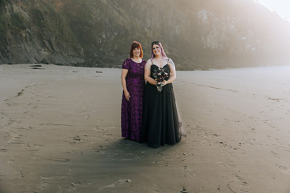 Les-Ashley-Depoe-Bay-Elopement-Photos (79 of 166)