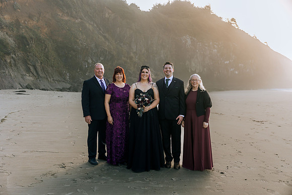 Les-Ashley-Depoe-Bay-Elopement-Photos (82 of 166)