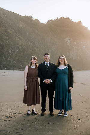 Les-Ashley-Depoe-Bay-Elopement-Photos (89 of 166)