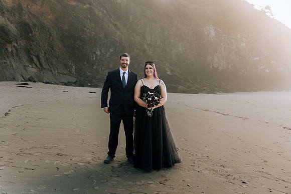 Les-Ashley-Depoe-Bay-Elopement-Photos (92 of 166)