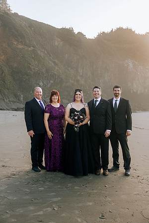 Les-Ashley-Depoe-Bay-Elopement-Photos (90 of 166)