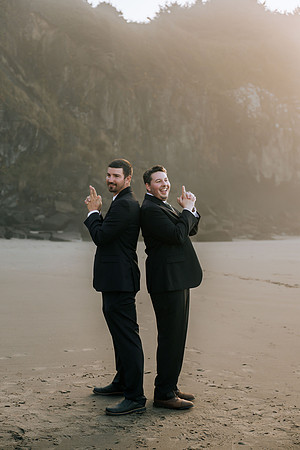 Les-Ashley-Depoe-Bay-Elopement-Photos (104 of 166)