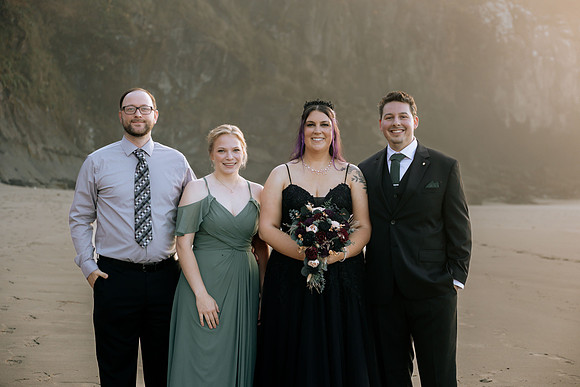 Les-Ashley-Depoe-Bay-Elopement-Photos (106 of 166)