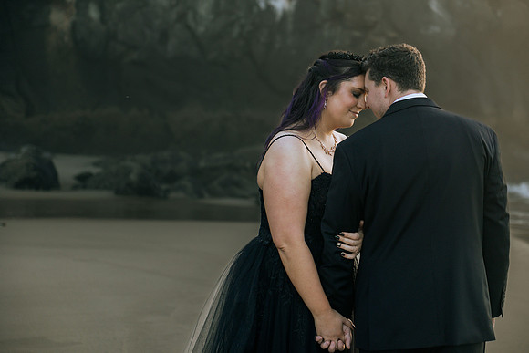 Les-Ashley-Depoe-Bay-Elopement-Photos (114 of 166)