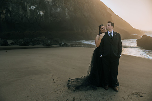 Les-Ashley-Depoe-Bay-Elopement-Photos (116 of 166)