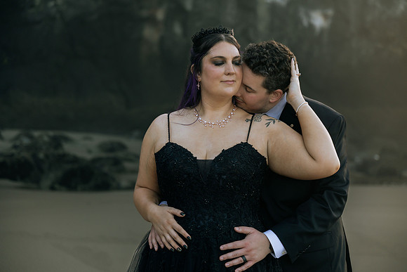 Les-Ashley-Depoe-Bay-Elopement-Photos (121 of 166)