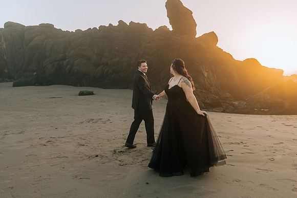 Les-Ashley-Depoe-Bay-Elopement-Photos (141 of 166)