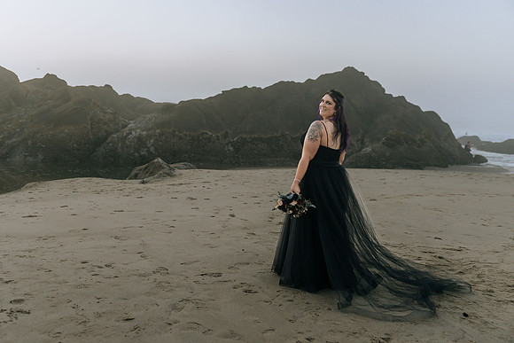 Les-Ashley-Depoe-Bay-Elopement-Photos (160 of 166)