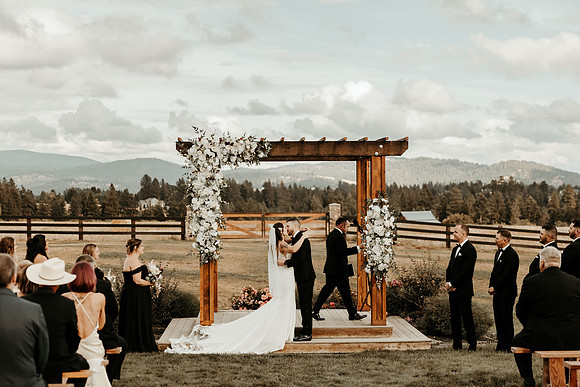 Alec-Mihkaela (34 of 38)
