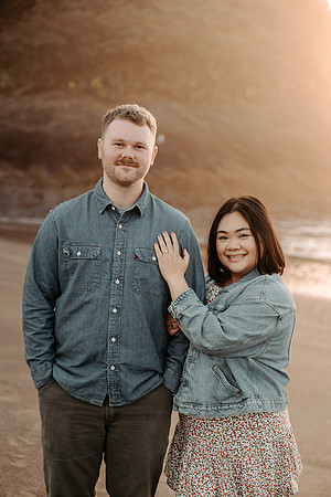 Tyler-Rosie-Engagement-Neskowin-oregon-Photos (8 of 25)