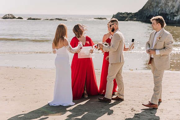 JARED-ALEX-SEAL-ROCK-OREGON-ELOPEMENT-PHOTOS (33 of 241)