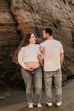 Giovanna-Bryson-Maternity-Photos-Otter-Crest-Oregon-Coast-2025 (1 of 55)