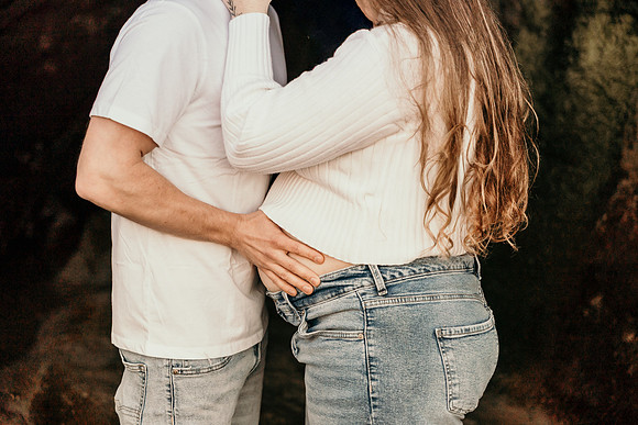 Giovanna-Bryson-Maternity-Photos-Otter-Crest-Oregon-Coast-2025 (12 of 55)