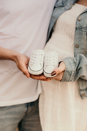 Giovanna-Bryson-Maternity-Photos-Otter-Crest-Oregon-Coast-2025 (30 of 55)