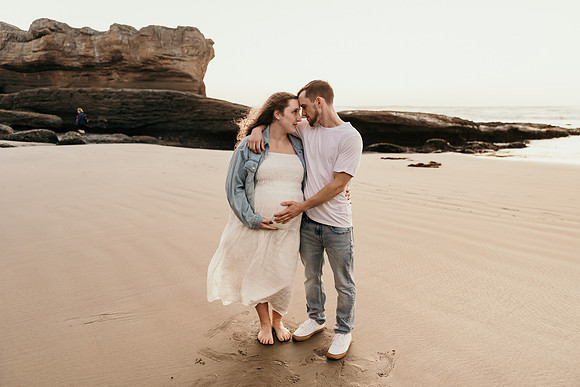 Giovanna-Bryson-Maternity-Photos-Otter-Crest-Oregon-Coast-2025 (40 of 55)