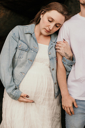 Giovanna-Bryson-Maternity-Photos-Otter-Crest-Oregon-Coast-2025 (48 of 55)