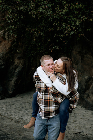 Jeff-Desirae-Engaement-Photos-Proposal-Rock-Neskowiin (22 of 50)