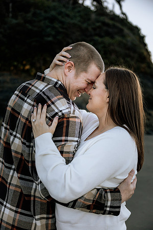 Jeff-Desirae-Engaement-Photos-Proposal-Rock-Neskowiin (10 of 51)